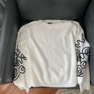 Shein Black & White Sweater Size Small